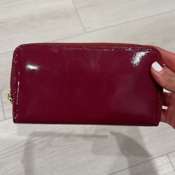 Raspberry Color Tory Burch Wallet - Picture 9 of 9
